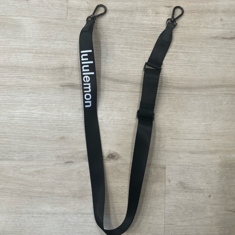 Lululemon strap